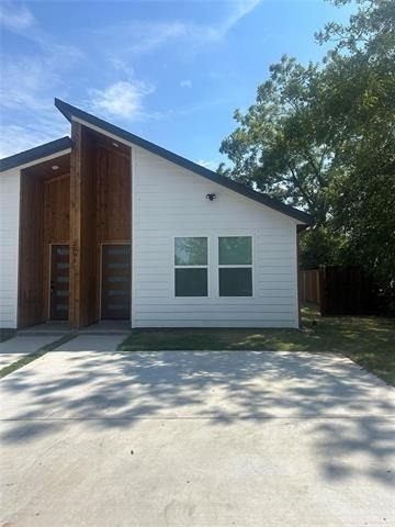 2095 Bourland - Photo 9