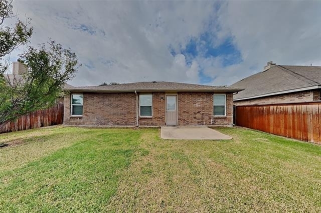5620 Talons Crest Circle - Photo 16