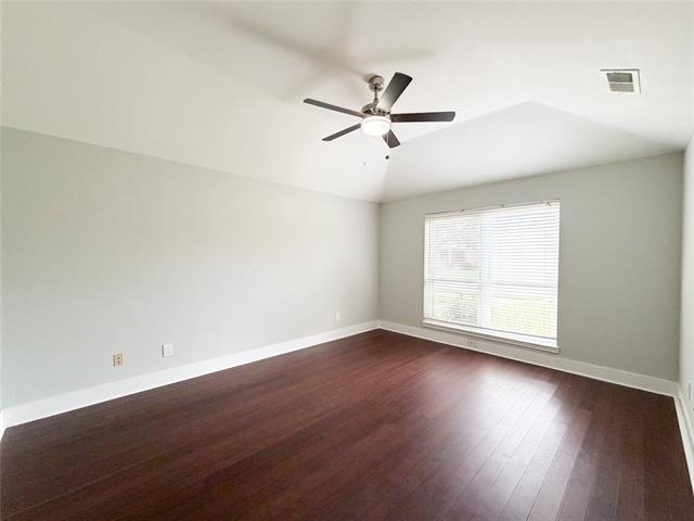351 Parkwood Lane - Photo 8
