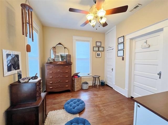 828 W 8th Street - Photo 20