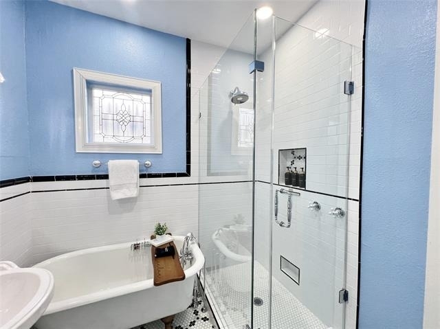 828 W 8th Street - Photo 17