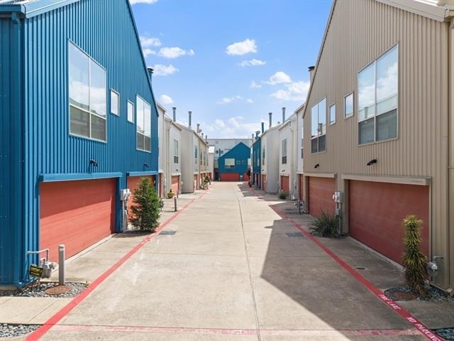 4213 Dickason Avenue - Photo 0