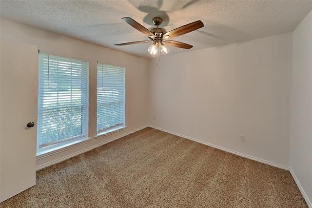 3213 Sugarbush Drive - Photo 15