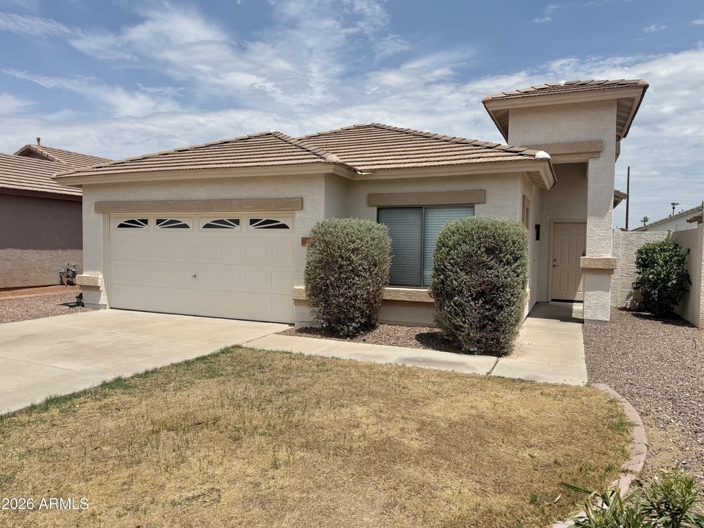6558 W Townley Avenue - Photo 2