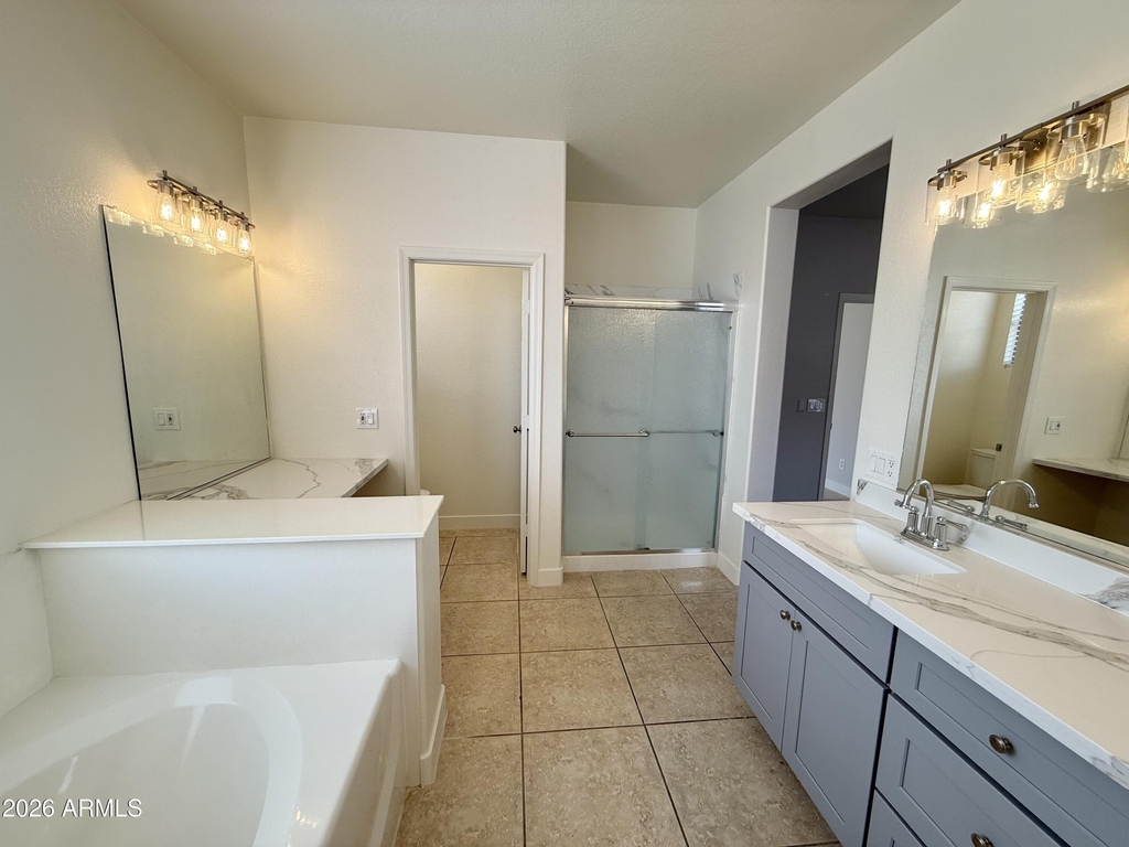 6558 W Townley Avenue - Photo 30