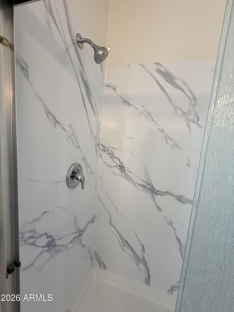 6558 W Townley Avenue - Photo 33