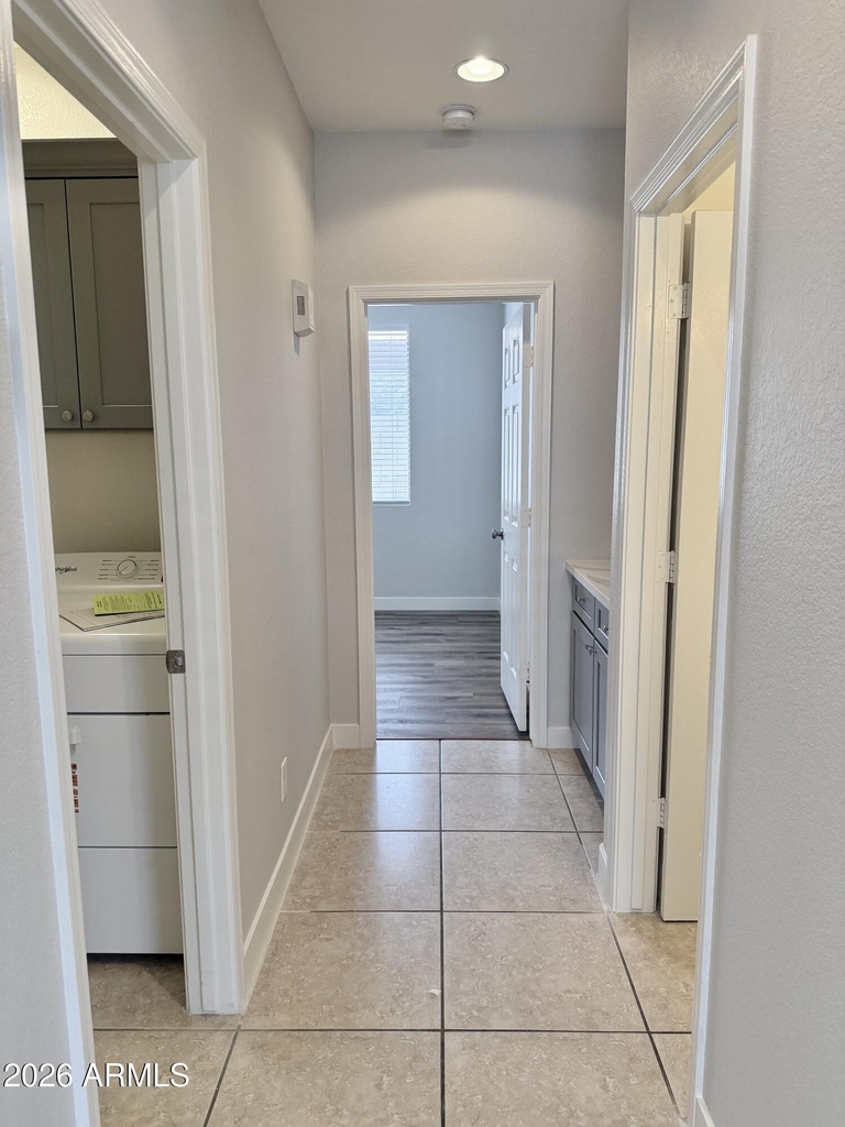 6558 W Townley Avenue - Photo 6