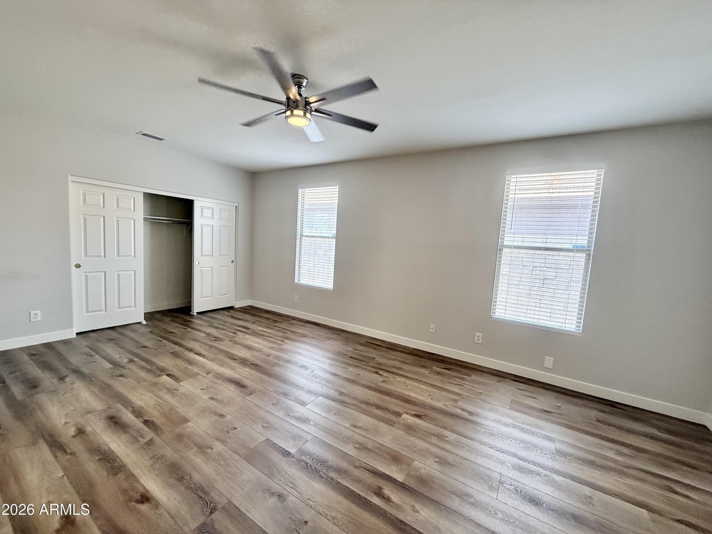 6558 W Townley Avenue - Photo 24