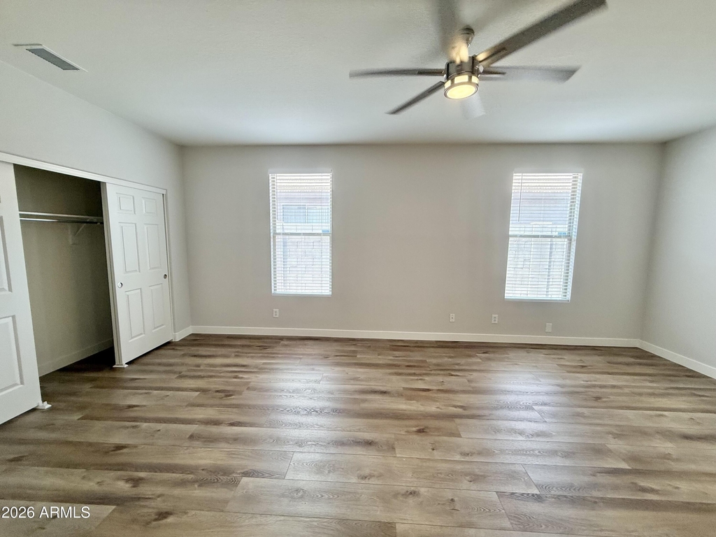 6558 W Townley Avenue - Photo 28