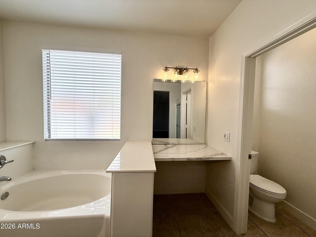 6558 W Townley Avenue - Photo 31
