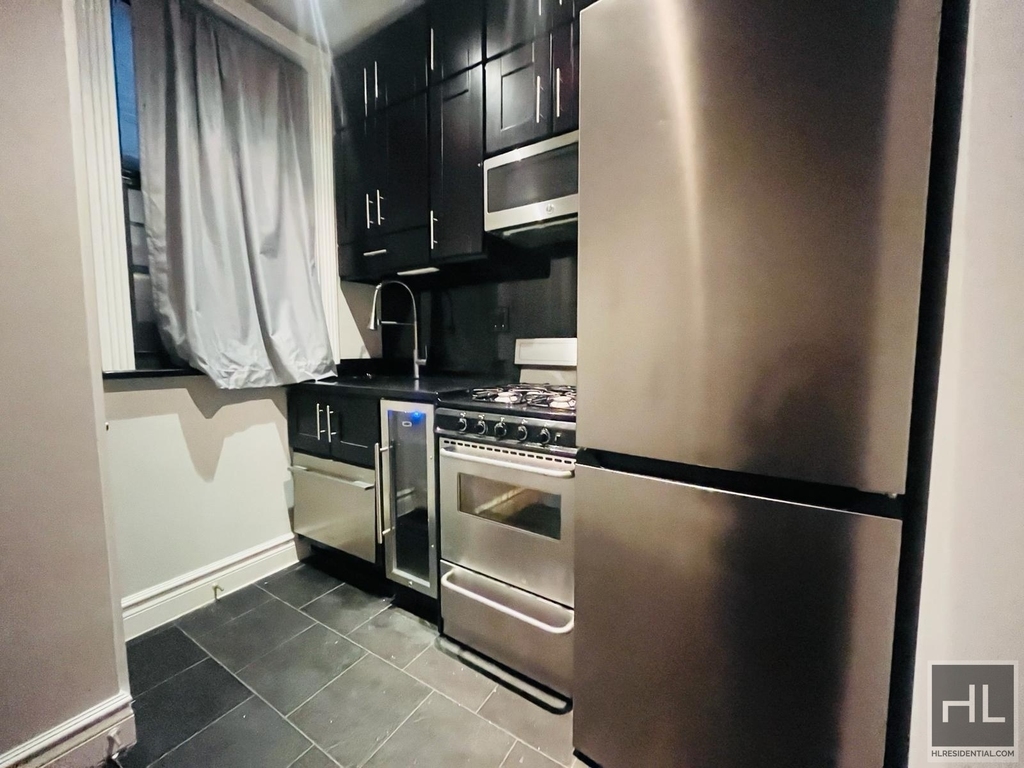 E 23rd St. - Photo 4