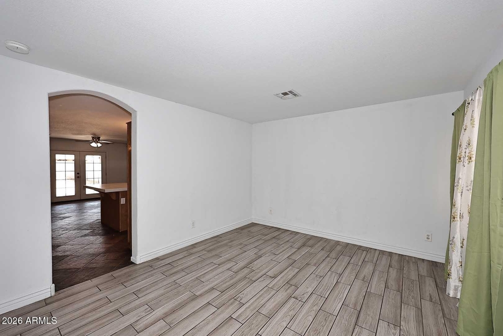 6222 W Warner Street - Photo 6