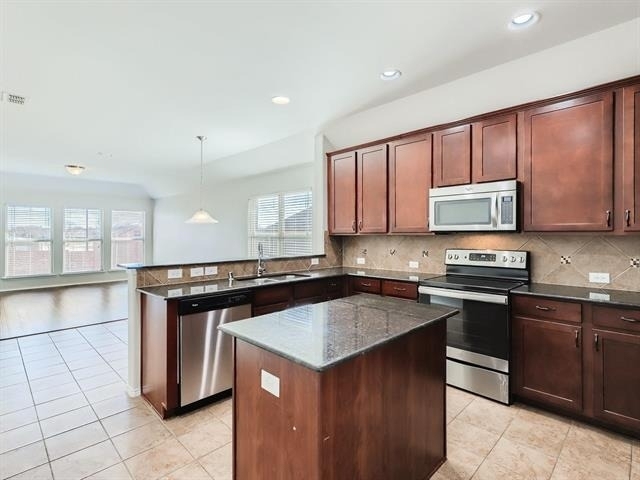 1270 Lasso Drive - Photo 2