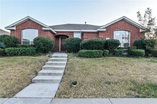 5505 Cedar Elm Drive - Photo 0