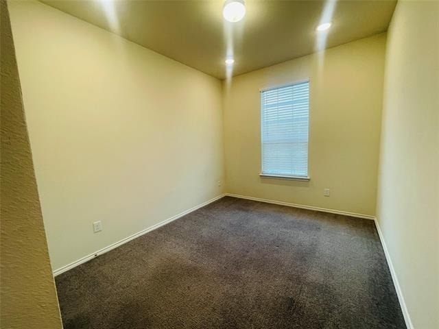 911 Cormorant Street - Photo 11