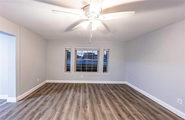 2201 Bradford Drive - Photo 4