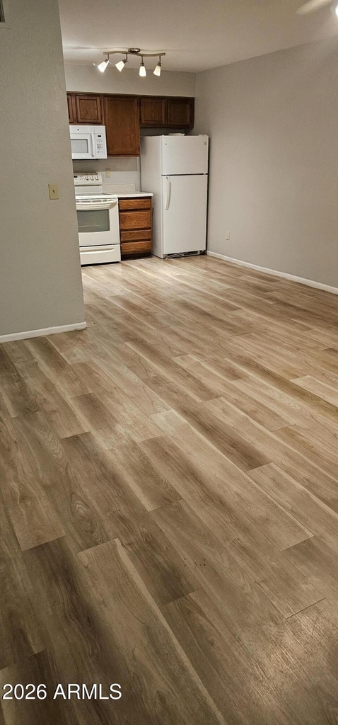 6148 E Greenway Street - Photo 1