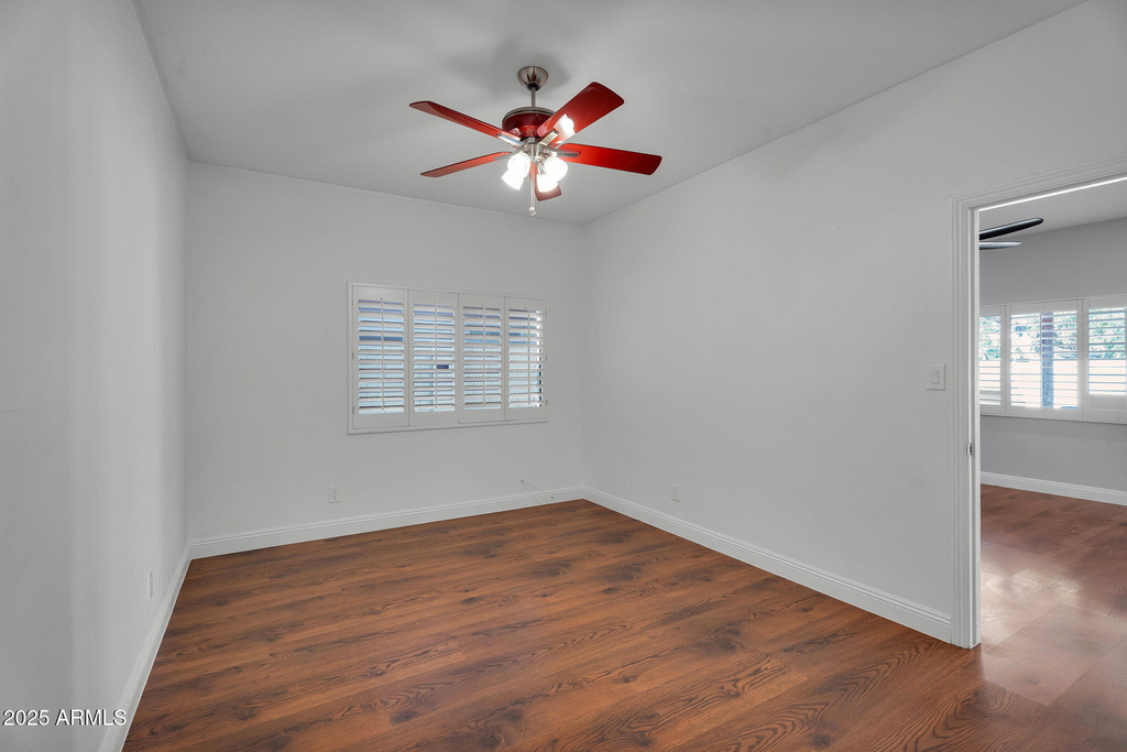 2542 W Nopal Avenue - Photo 30