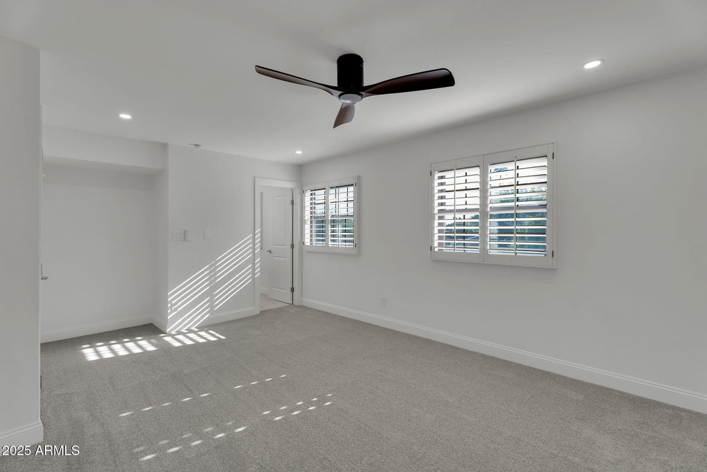 2542 W Nopal Avenue - Photo 24