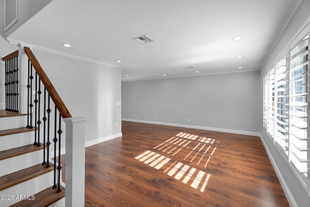 2542 W Nopal Avenue - Photo 9