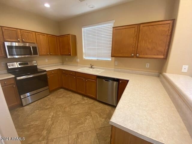 8927 E Crescent Avenue - Photo 15