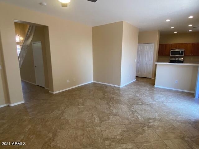 8927 E Crescent Avenue - Photo 11