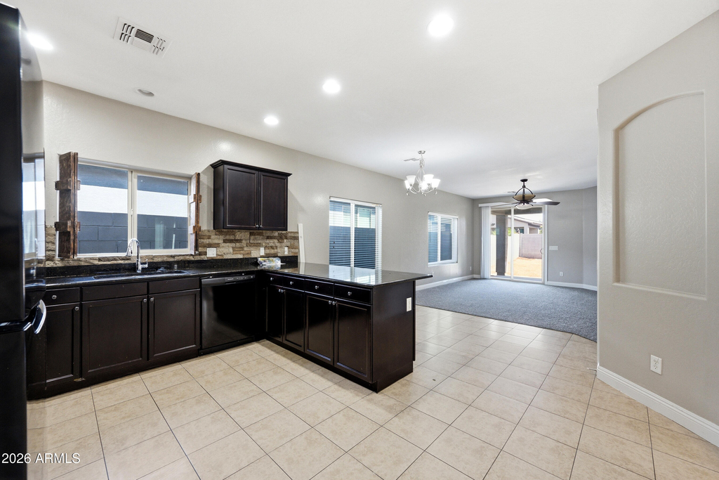 1759 W Paisley Drive - Photo 10
