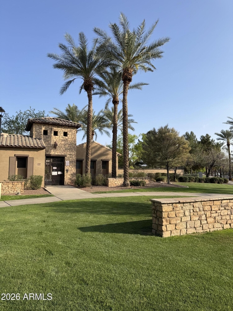 3691 E Leslie Drive - Photo 37