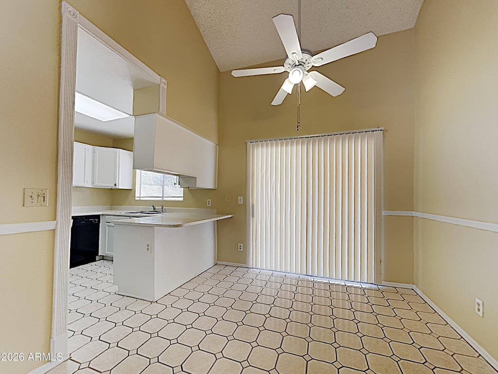18815 N 45th Drive - Photo 3