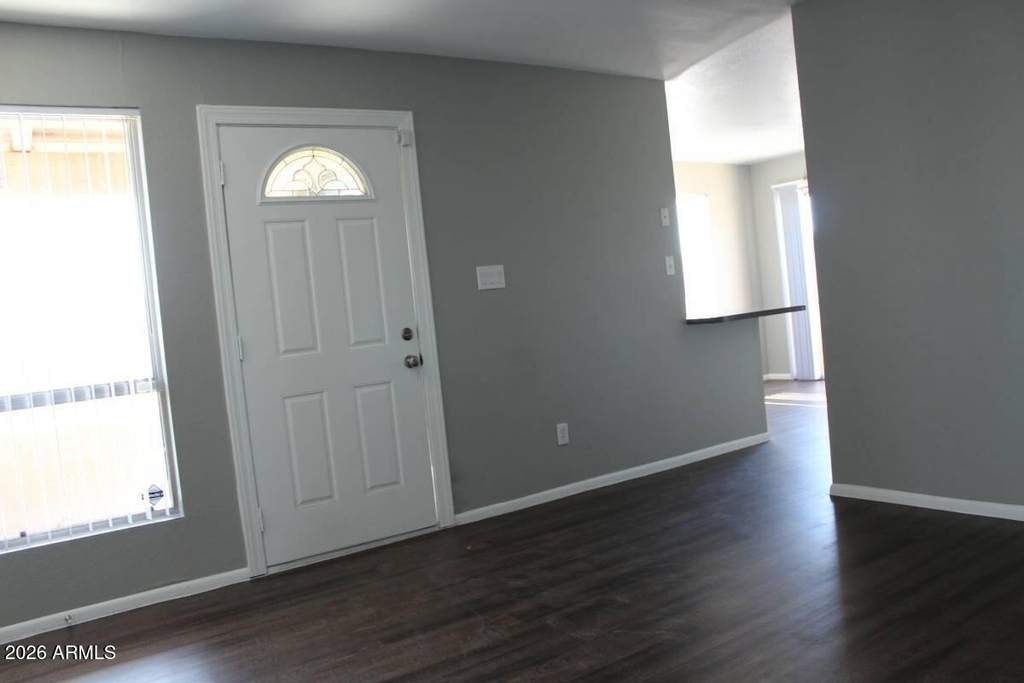 20421 N 3rd Drive - Photo 4