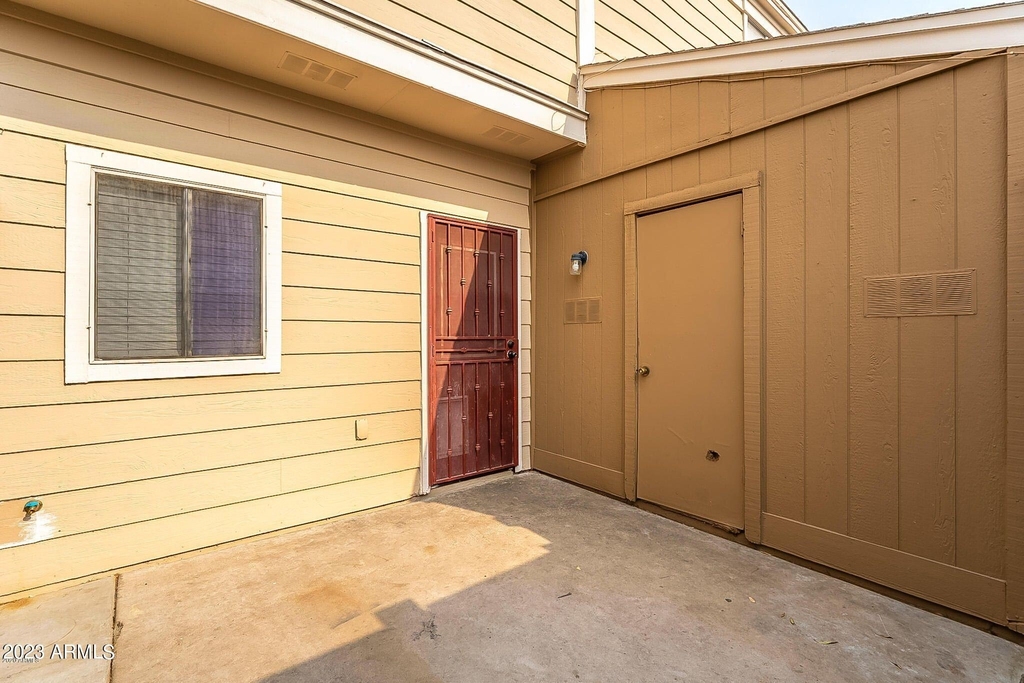 18616 N 34th Avenue - Photo 31