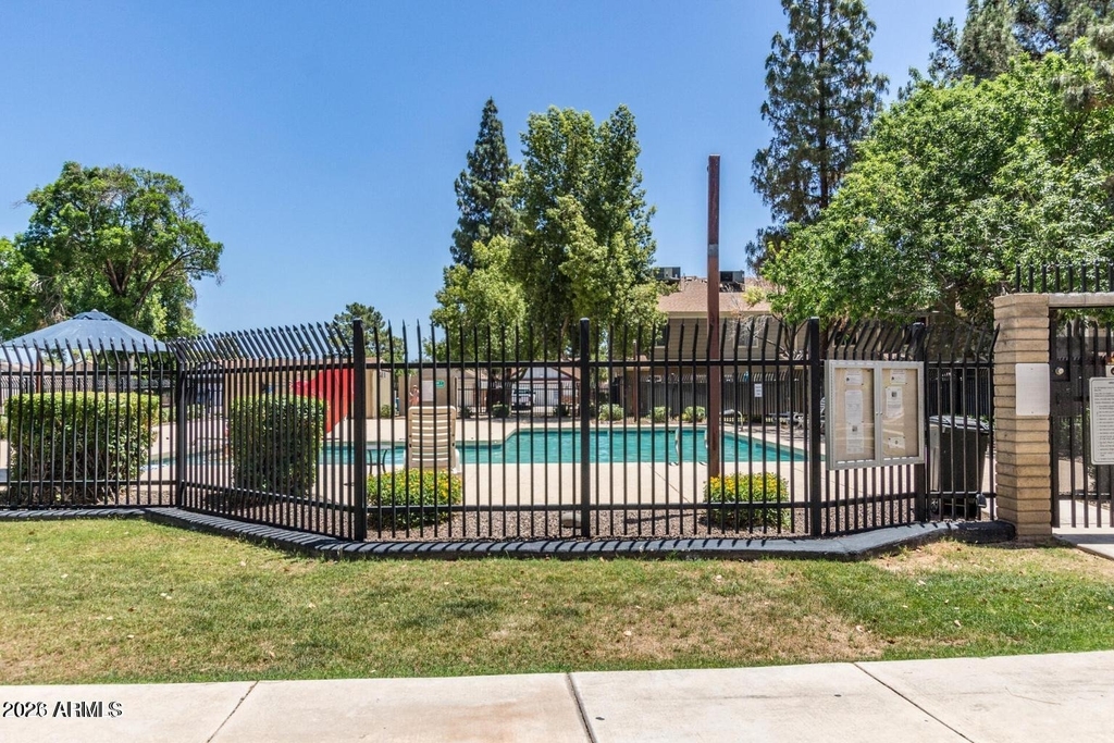 3320 W Mcrae Way - Photo 23
