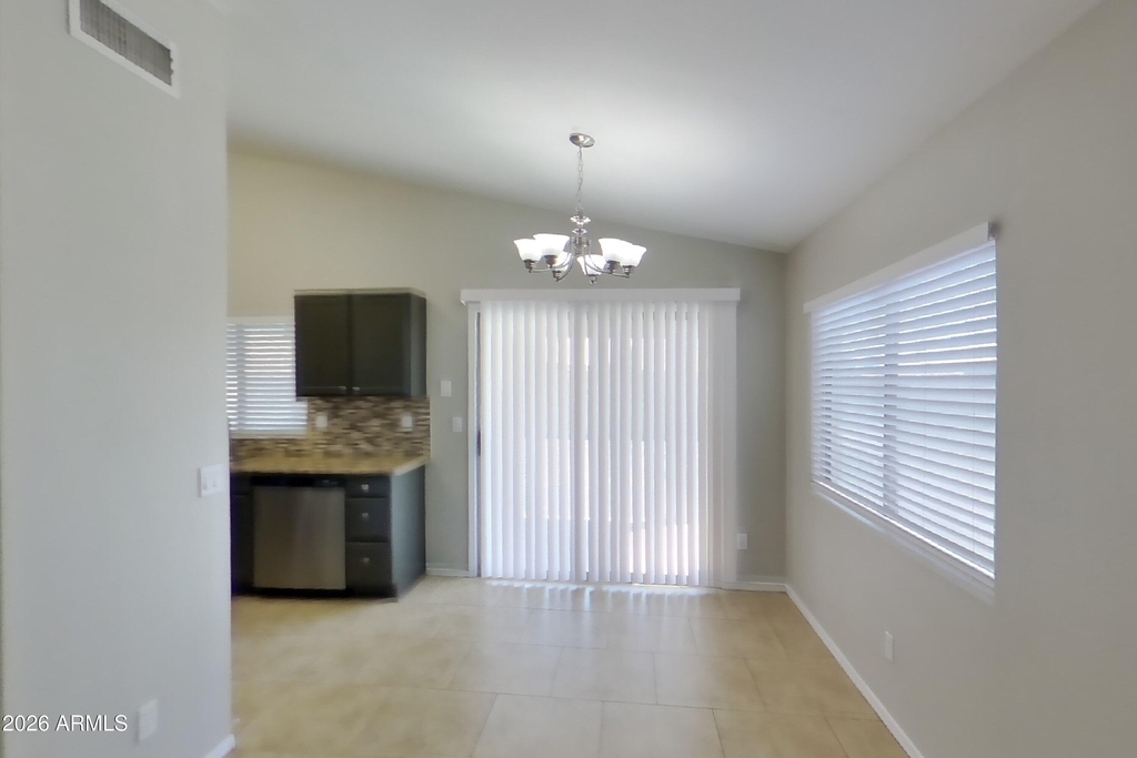 6323 W Williams Street - Photo 4