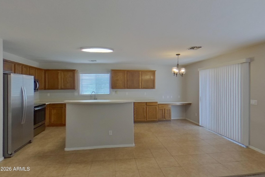 43714 W Cale Drive - Photo 2