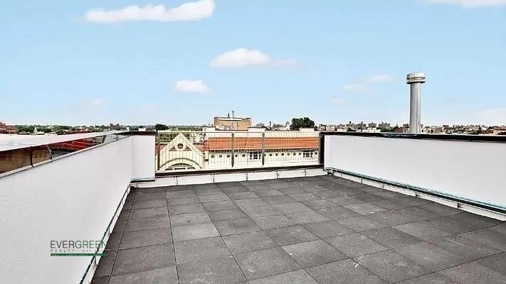 1234 Bedford Avenue - Photo 6