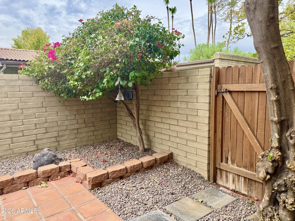 4800 N 68th Street - Photo 29