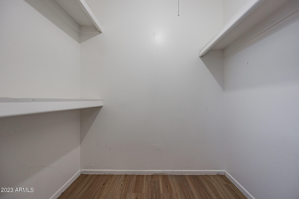 925 W Peoria Avenue - Photo 10
