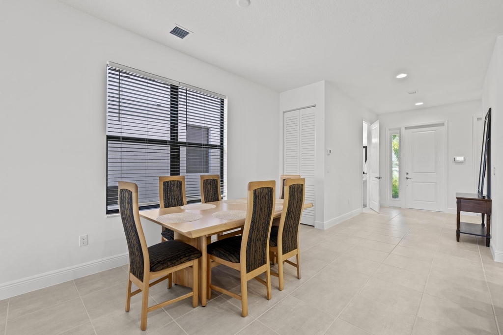 16462 Sea Turtle Place - Photo 9