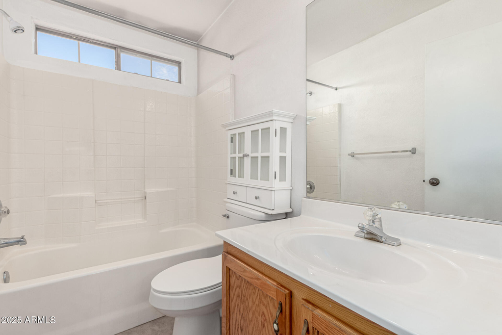 12823 W Ash Street - Photo 24