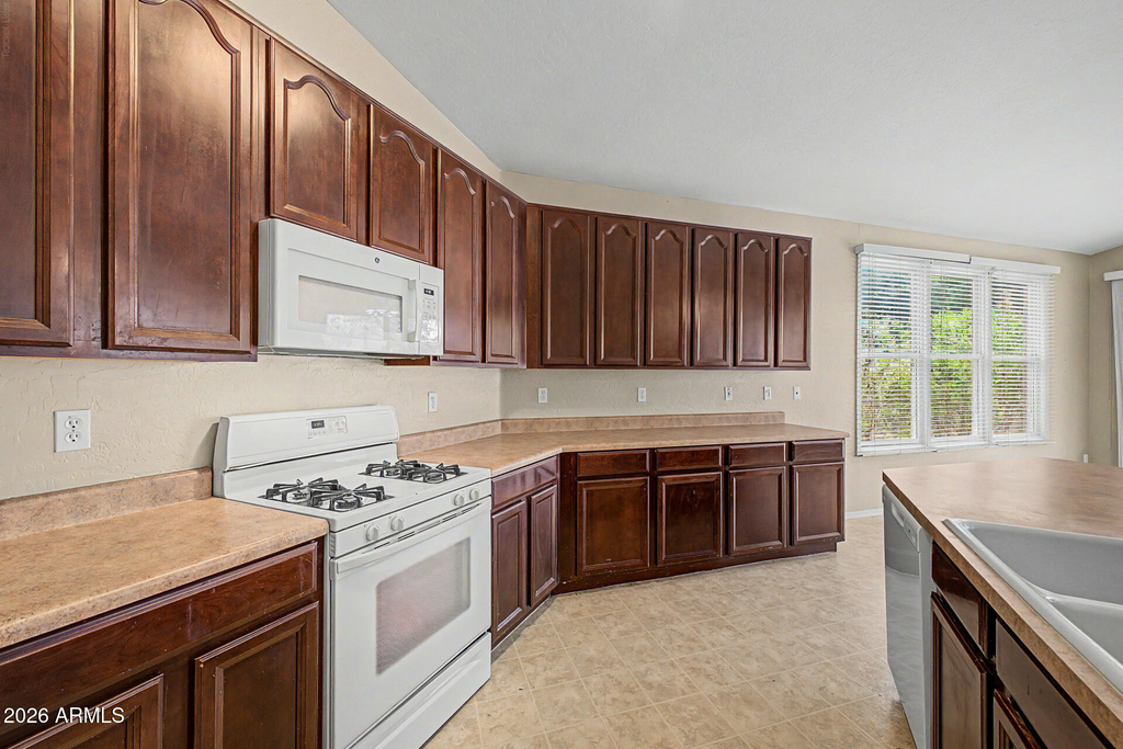 15109 W Desert Mirage Drive - Photo 15