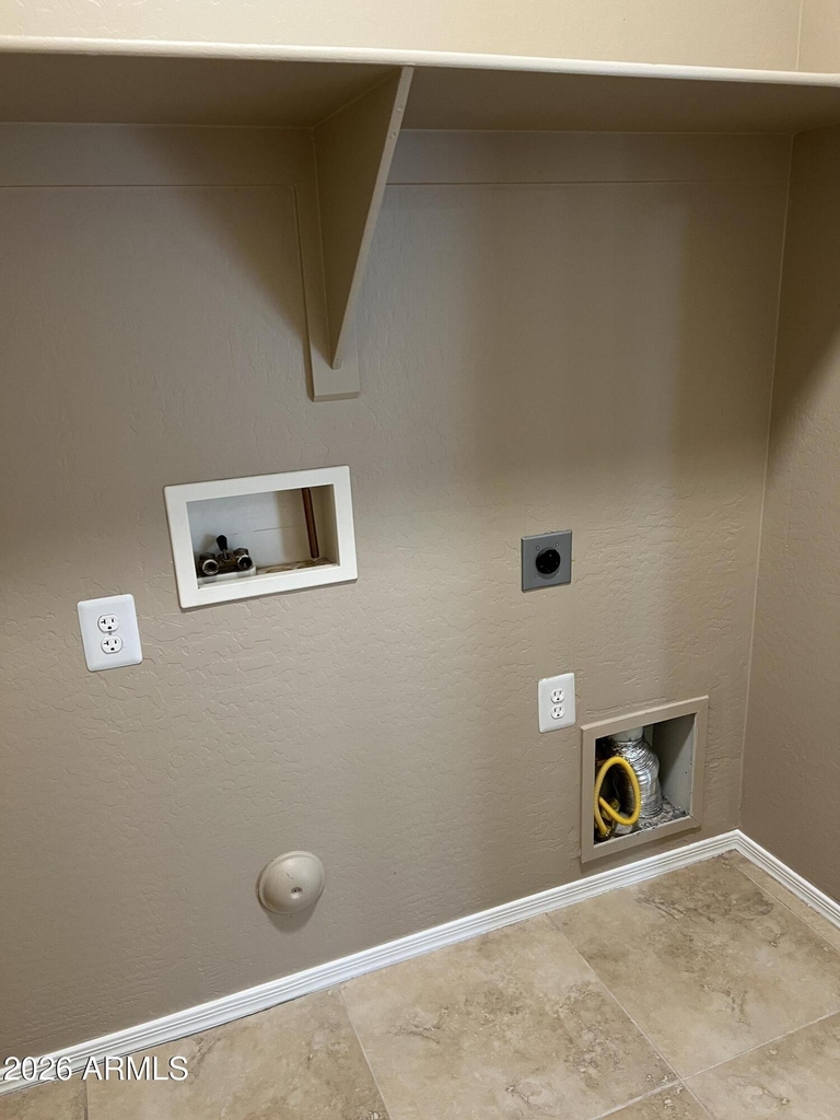 2381 N Monticello Drive - Photo 8