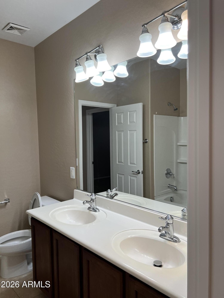 2381 N Monticello Drive - Photo 11
