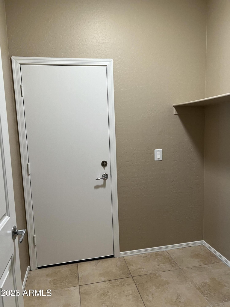 2381 N Monticello Drive - Photo 7