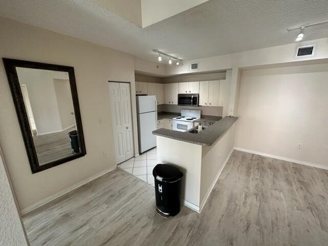 1803 N Flagler Drive - Photo 4