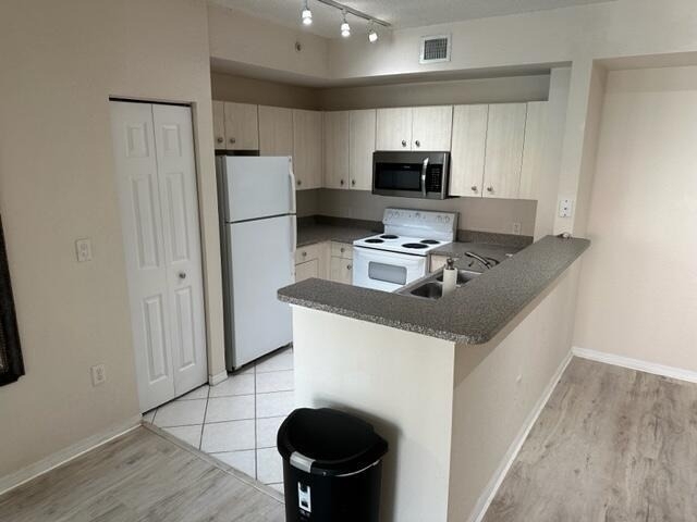 1803 N Flagler Drive - Photo 5