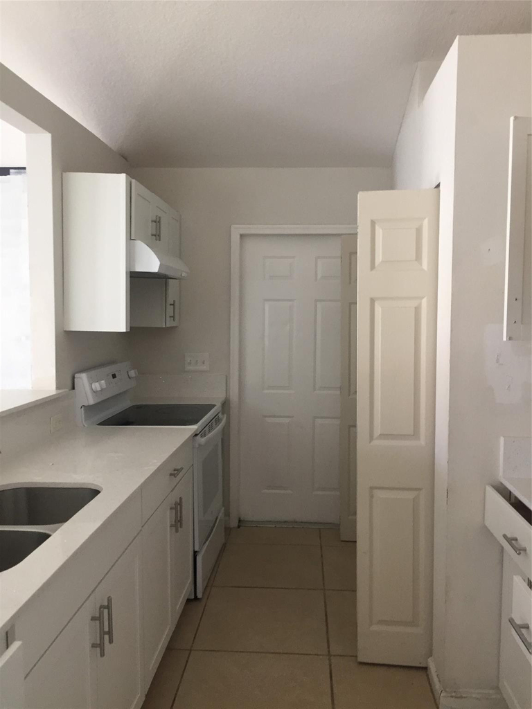 8444 Se Date Street - Photo 3