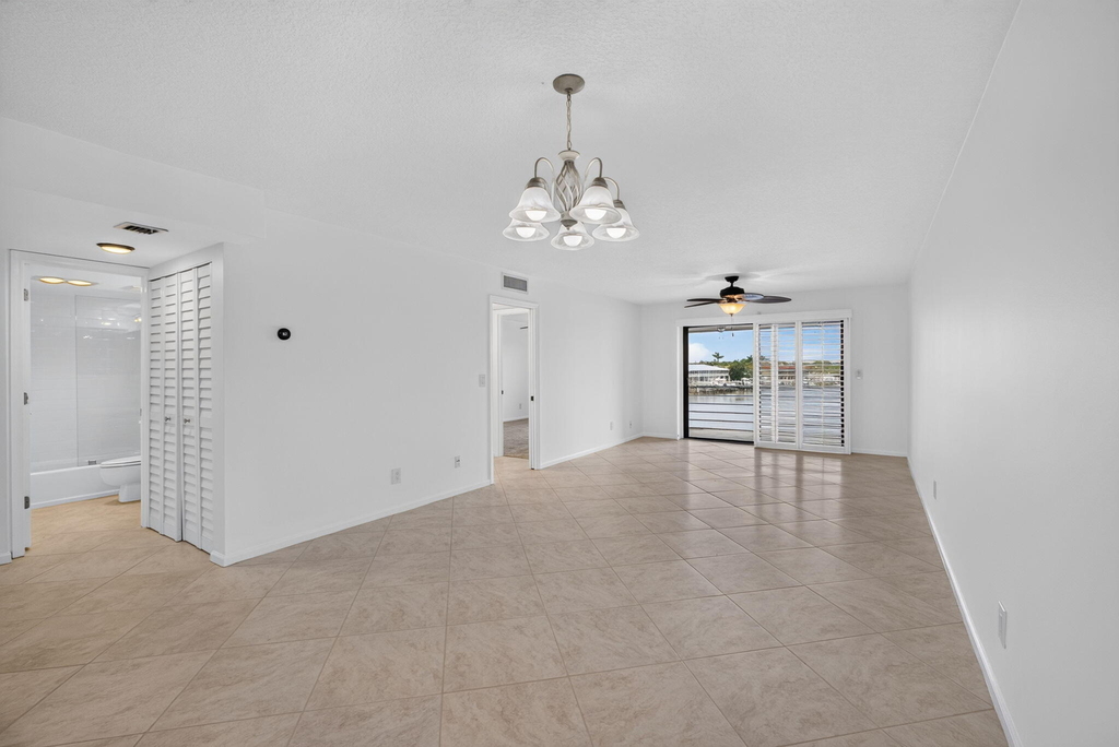 313 Lake Circle - Photo 14
