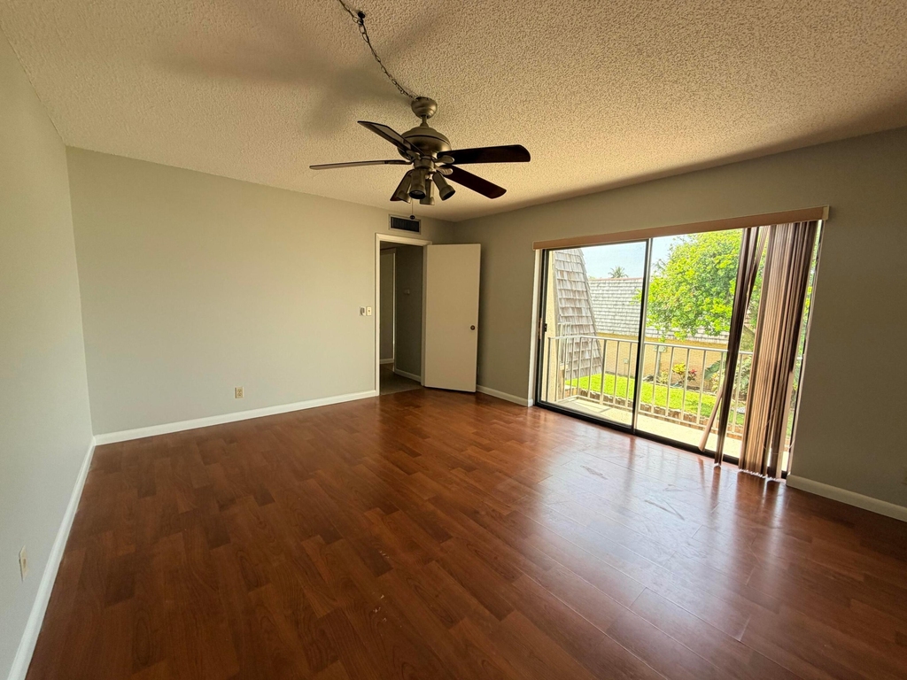 37 Lake Arbor Drive - Photo 20
