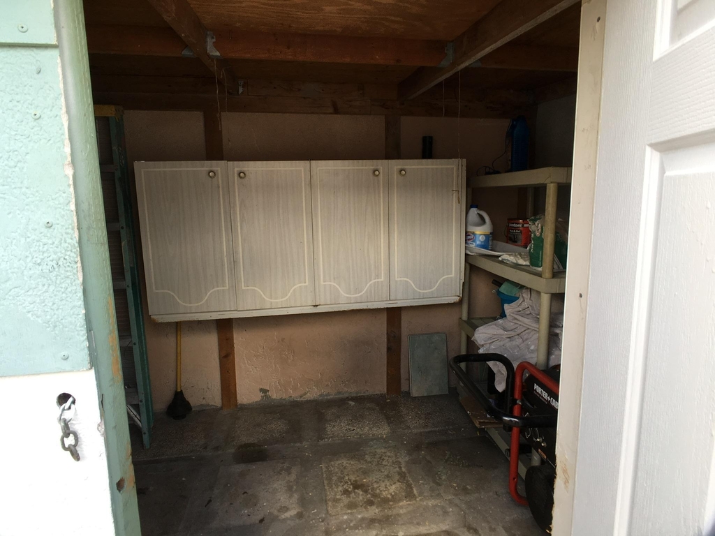 5852 Albert Road - Photo 5