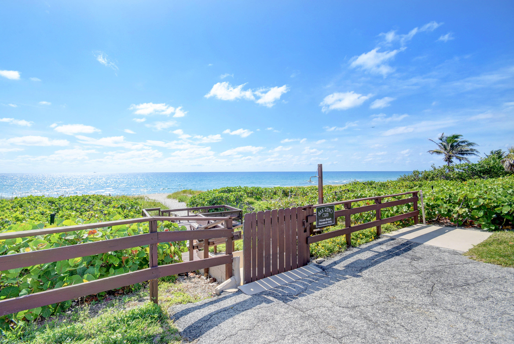 2871 N Ocean Boulevard - Photo 24
